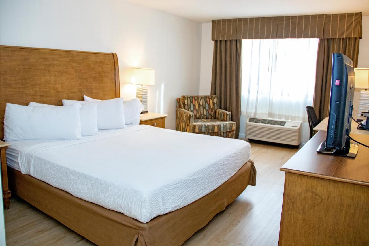 Midtown Garden Inn Phoenix Bagian luar foto